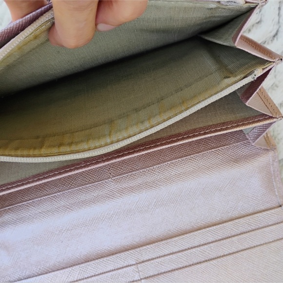 Burberry Pink Champagne Long Wallet - Picture 5 of 9